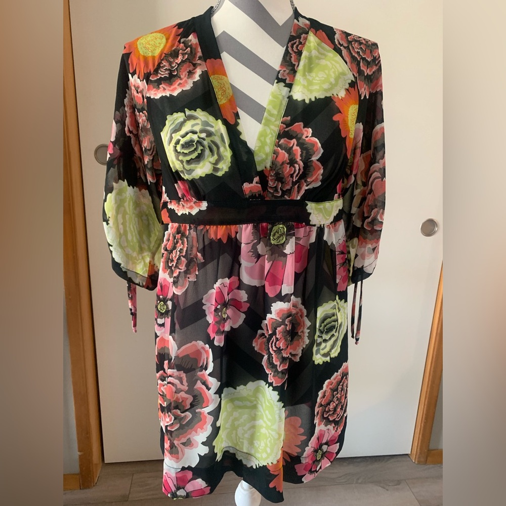 CAbi floral blouse